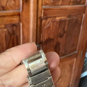 Emporio Armani AR11338 watch stainless steel bracelet side view showing links and clasp