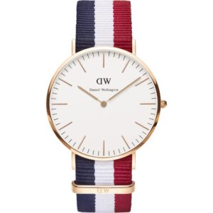 Daniel Wellington Cambridge 40mm gold watch with white dial and navy/white/red tricolour NATO strap