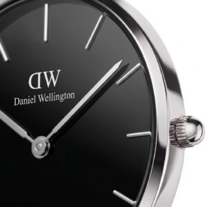 Daniel Wellington dial close-up showing silver hands and minimalist index markers