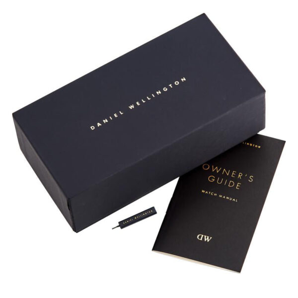 Daniel Wellington Reading watch box with owner's guide and accessories