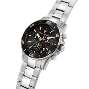 Angled view of Maserati Competizione diver watch with chronograph subdials and rotating bezel