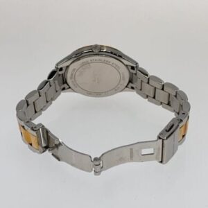 Two-tone stainless steel bracelet strap detail of MK4483 women's watch